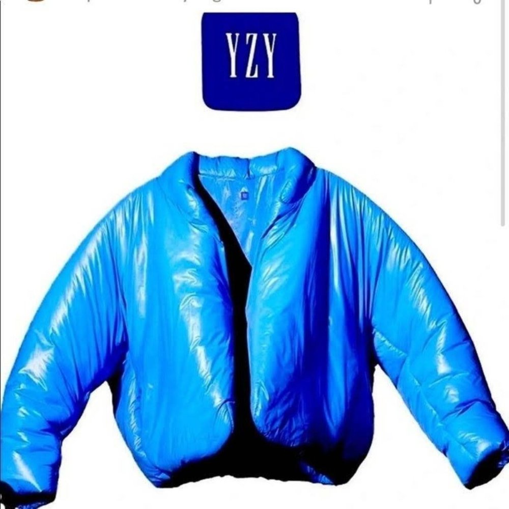 Yeezy x GAP Blue Round Puffer Jacket - Size Large